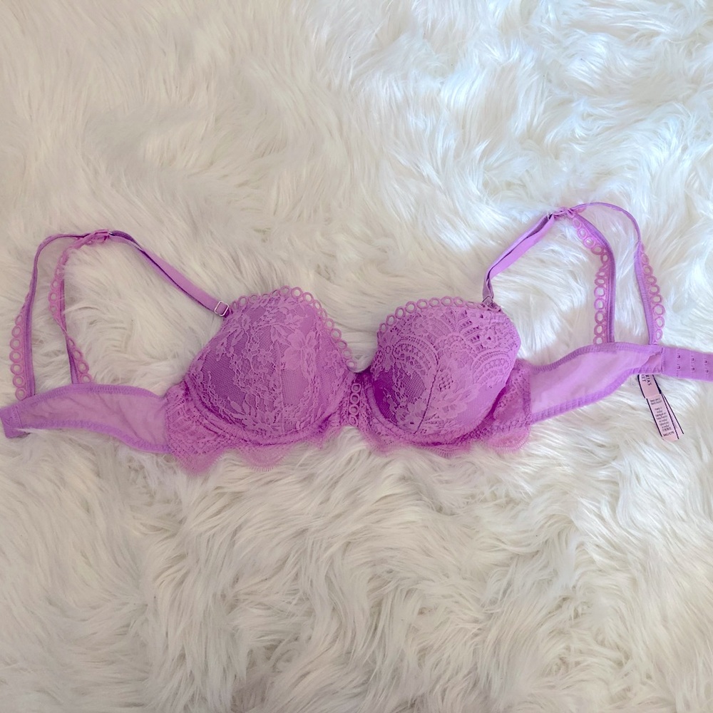 Purple 💜 Victoria’s Secret bra - never worn!